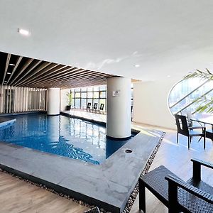 Sarrosa International Hotel&Residential Suites